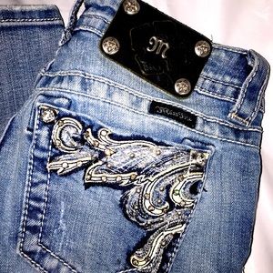 Miss Me “Tulip” Size 25